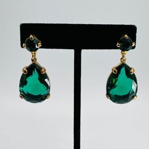 VTG Earrings Dark Green Rhinestone Tear Drop Faceted Gem Stone Gold Tone Jewelry